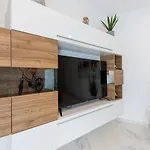 Appartamento H3 - Modern And Spacious 3 Bedroom