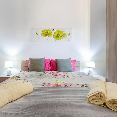 Apartman H3 - Modern And Spacious 3 Bedroom