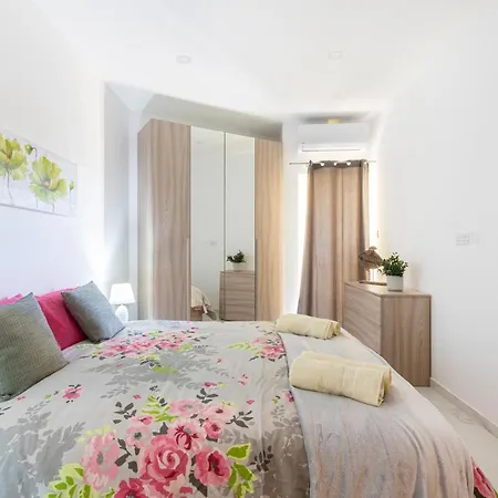 H3 - Modern And Spacious 3 Bedroom *