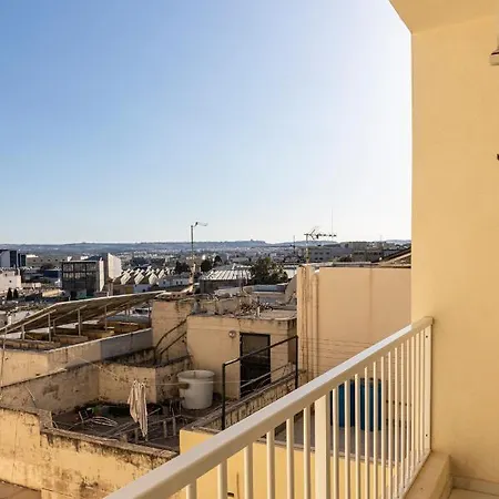 Апартаменты H3 - Modern And Spacious 3 Bedroom *