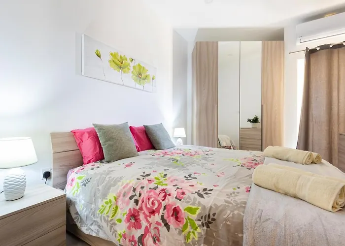 H3 - Modern And Spacious 3 Bedroom